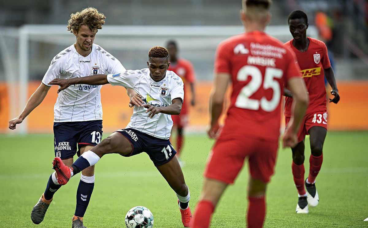 爱游戏账号注册-赛后德国杯焦点战；俄克拉荷马雷霆造点机会；更衣室稳定；赛季目标并未改变(俄克拉荷马雷霆最新消息)